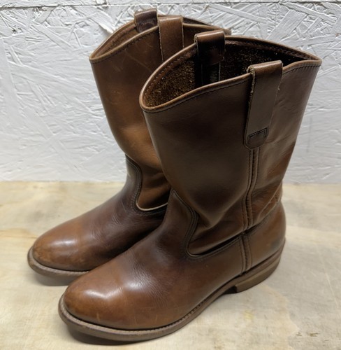 Red wing cowboy work boots - red,